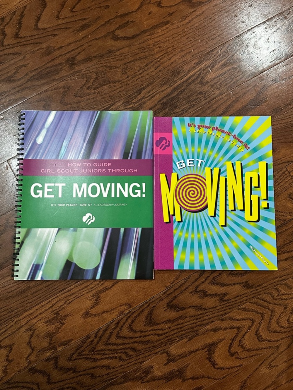 Girl Scout Juniors "Get Moving!" Leadership Guide & Girl Guide Grades 4-5